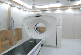 전산화단층치료촬영기(CT-simulator)