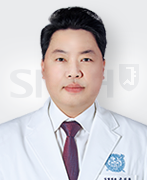 은석찬 의료진 사진