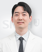 홍완기 의료진 사진