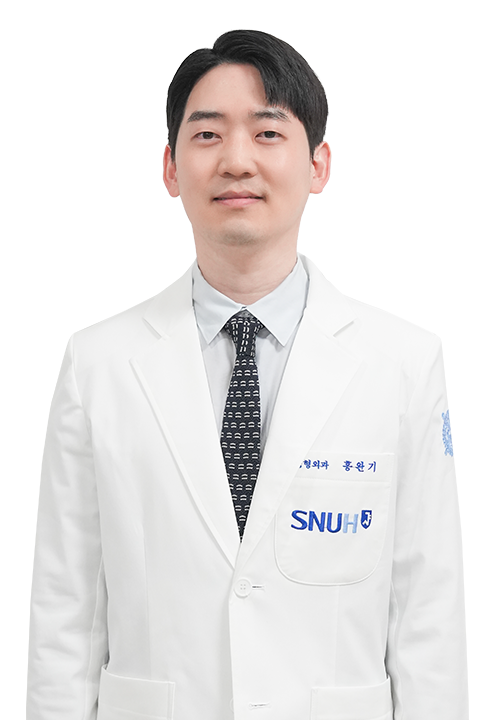 홍완기 의료진 사진