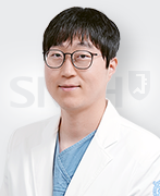 최용제 의료진 사진