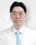 김종욱 의료진 사진