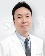 유쾌한 의료진 사진